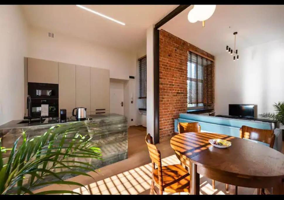 Palace Of Culture Loft Apartment Warsaw Exterior photo